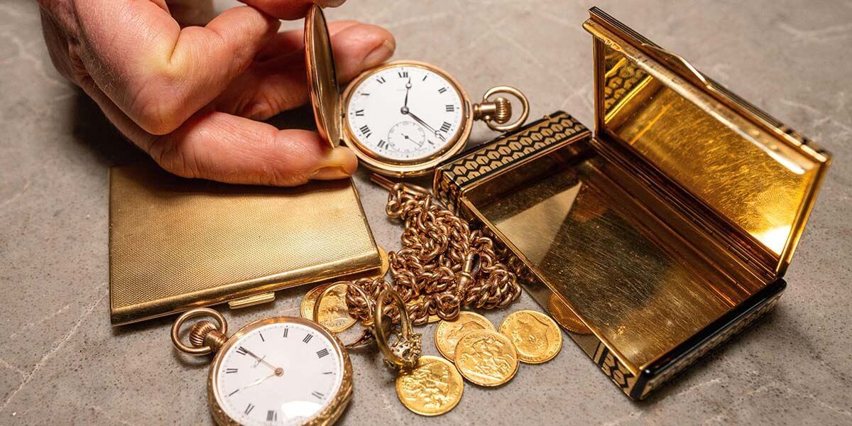 How to Tell if Gold is Real 2